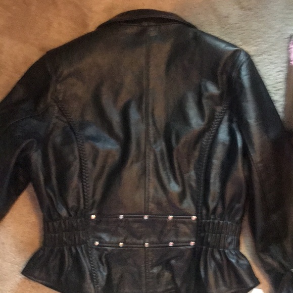 Rocky Mountain Buffalo Hide bike jacket in black. Ladies 3X - Picture 4 of 5